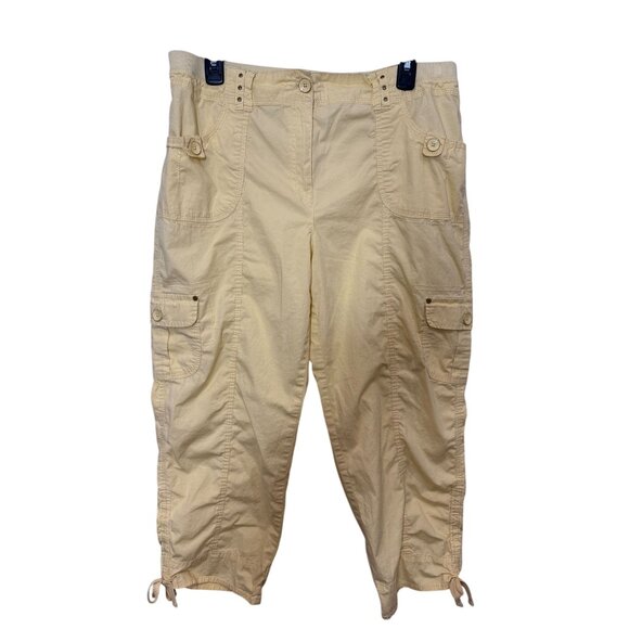 Chico's Size 1.5 (U.S. 10) Butter Yellow Cropped Utility/Cargo Pants Stretch - Picture 1 of 7